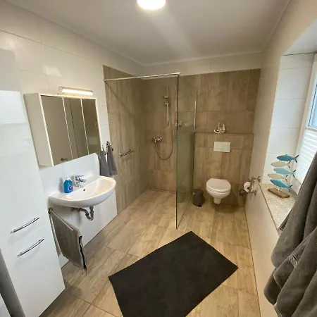 Ferienwohnung Fehrenholz * Hasselberg (Schleswig-Holstein)